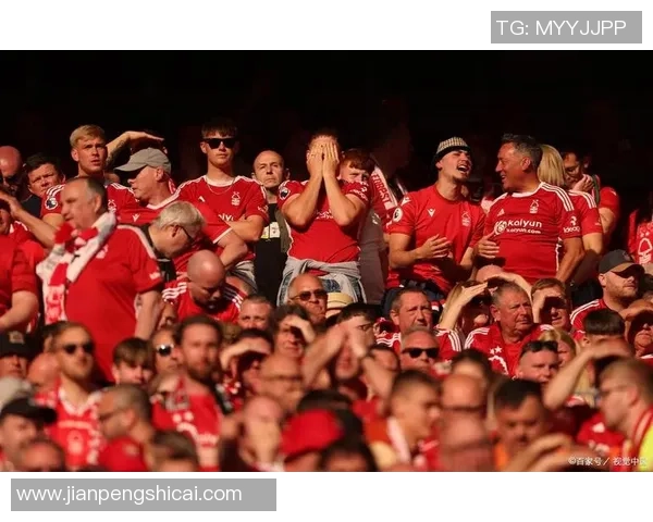 利物浦控球时球迷施压加速进攻速度 主帅B费感受到巨大压力