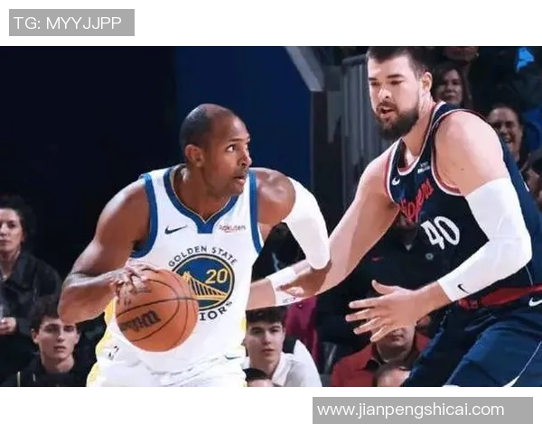 桑德斯砍下25分比尔12分 库里20+4+5勇士惜败快船季前赛精彩对决